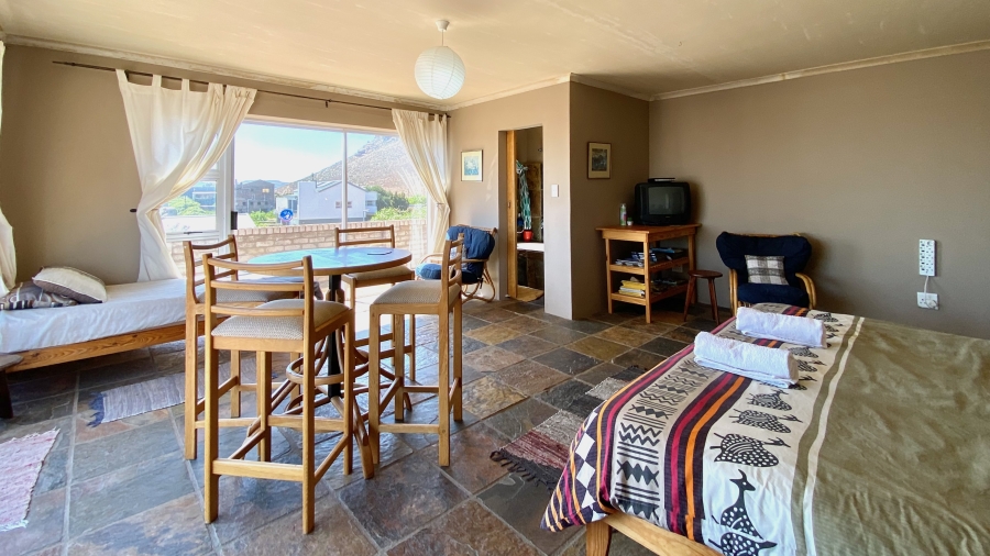 6 Bedroom Property for Sale in Elands Bay Western Cape